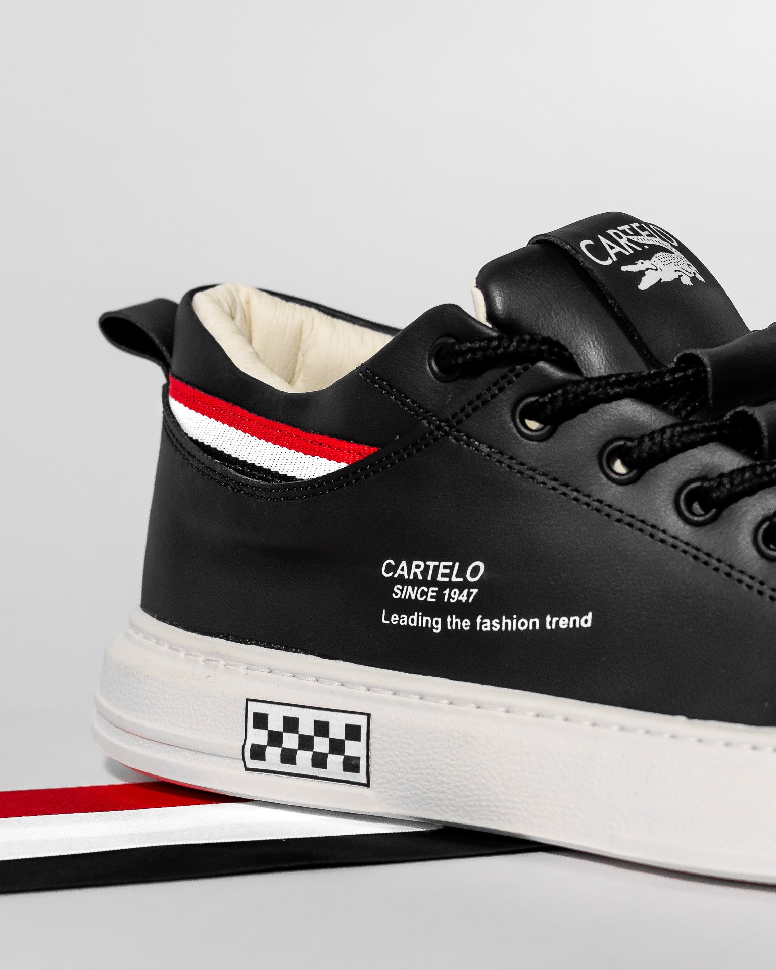 Tenis Cartelo para caballero EXCLUSIVE.